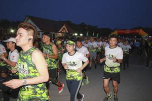 BIB: 2132
                            <button type="button" onclick="openModal(3530022)" class="btn btn-primary btn-sm float-right btn-popup" data-toggle="modal" data-target=".modal-high-quality">
                        <i class="fas fa-shopping-cart"></i> Add to Cart
                    </button>
                                            <button type="button" onclick="isThisMe(3530022, true)" class="btn btn-success btn-sm float-right btn-popup btn-isme hidden" data-toggle="tooltip" data-placement="bottom" title="นี่คือรูปของคุณใช่ไหม คลิกที่นี่เพื่อเอาเข้าอัลบั้ม">
                        <i class="fas fa-plus"></i> Add to album
                    </button>
                    <button type="button" onclick="isThisMe(3530022, false)" class="btn btn-warning btn-sm float-right btn-popup btn-isnotme hidden">
                        <i class="fas fa-ban"></i> Remove from album
                    </button>